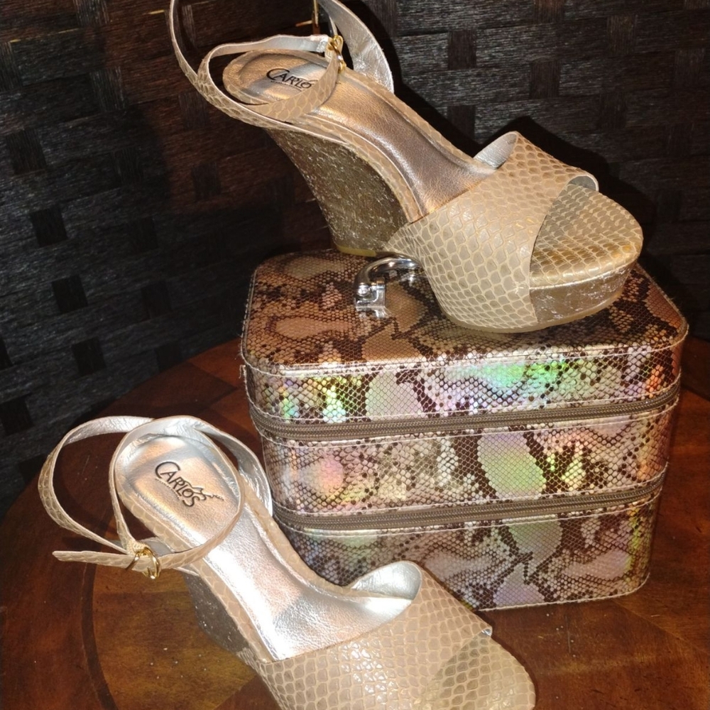 Women's Tan Wedge Sandals